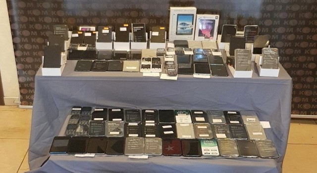 Osmaniyede 175 adet gümrük kaçağı cep telefonu ele geçirildi