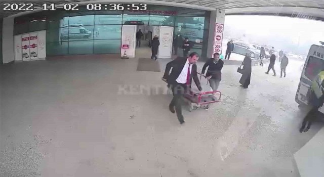 Otobüs şoförü fenalaşan yolcuyu hastaneye yetiştirdi