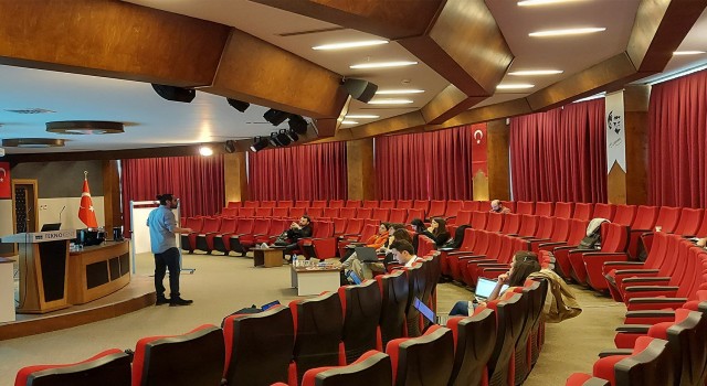 Pamukkale Teknokentte uygulamalı patent eğitimi verildi