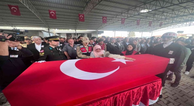 Pençe-Kilit şehidi Hatayda son yolculuğuna uğurlanıyor