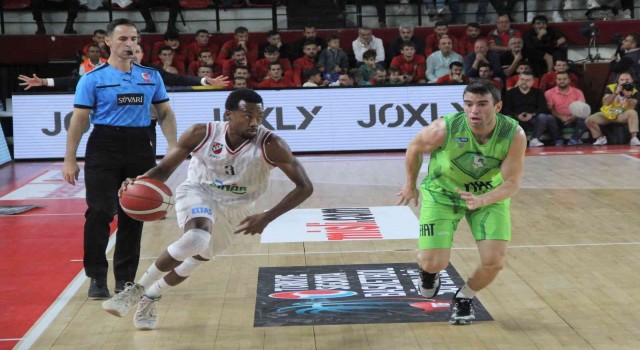 Pınar Karşıyakadan McCollum açıklaması