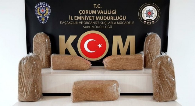 Polisten kaçak tütün operasyonu