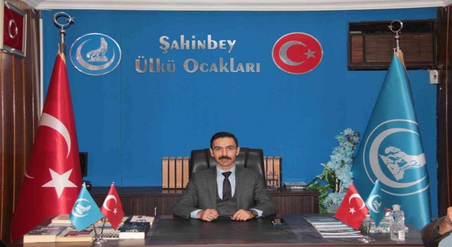 Şahinbey Ülkü Ocaklarında bayrak değişimi
