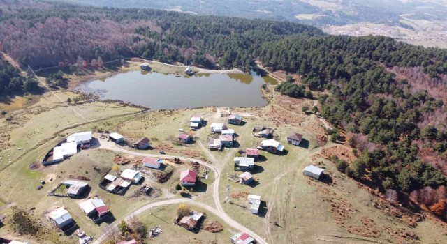 Sakin şehir ünvanlı Mudurnuda sonbahar güzelliği