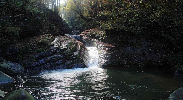 Saklı cennet ‘Kudavas Şelalesi ziyaretçilerini büyülüyor