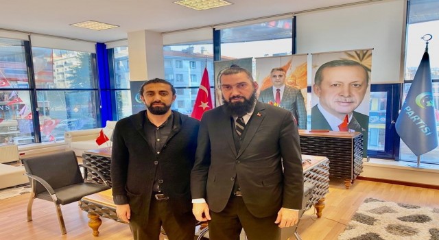 Sanatçı Şerif Saka 2023 seçimleri için hazır