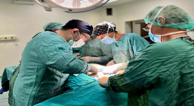Sandıklı Devlet Hastanesinde başarılı troid ameliyatları devam ediyor