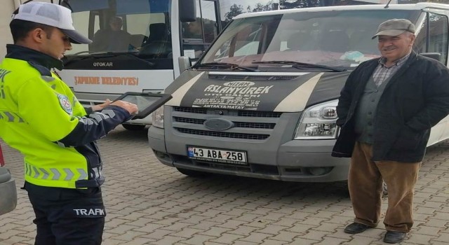 Şaphanede okul servis araçları denetlendi