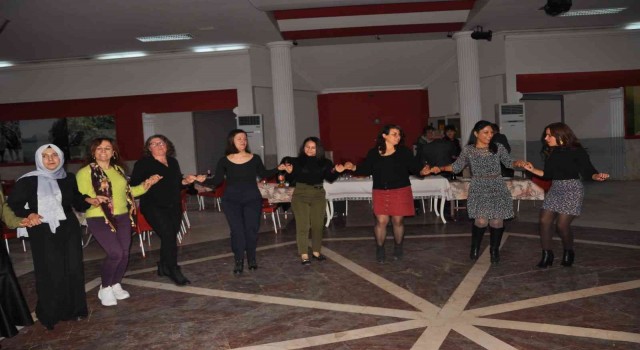 Sarıgölde öğretmenlere 24 Kasıma özel eğlence