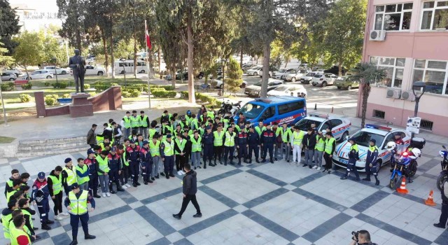 Sarıgölde Reklektif Yelek Giy, Görünür Ol projesi