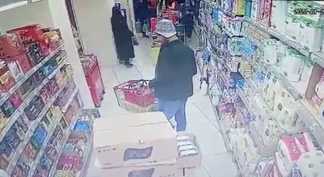 Sarıyerdeki market hırsızı, güvenlik kamerasına yansıdı