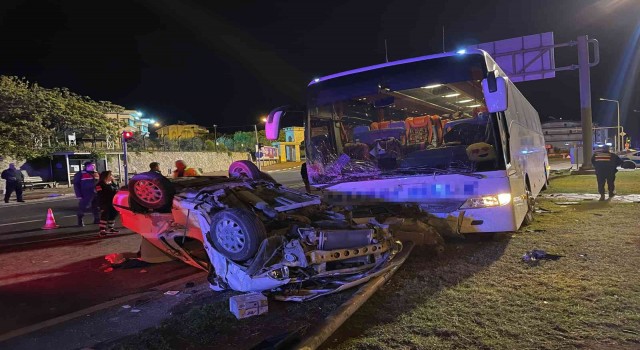 Şehirlerarası yolcu otobüsü ile otomobil çarpıştı: 1 ölü, 1 ağır yaralı