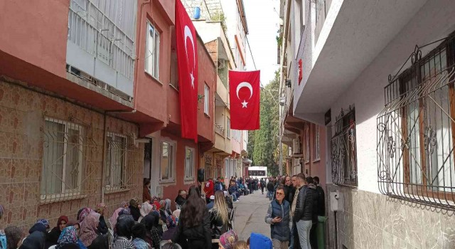 Şehit astsubaya babasından asker selamı