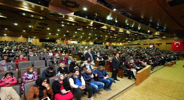 Şehitkamilde 3788 lise öğrencisine para desteği