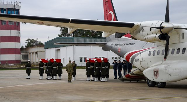 Şehitler Öztürkmen ve Uğurlu’nun naaşları Gaziantep’e getirildi