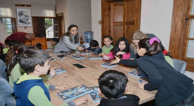 SEYAKMERden çocuklara el becerisi geliştiren atölye