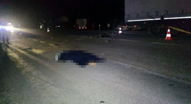 Seydikemerde trafik kazası: 1 ölü, 2 yaralı