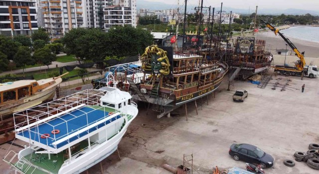 Sezon güzel geçti, tekneler bakım için kıyıya çekildi
