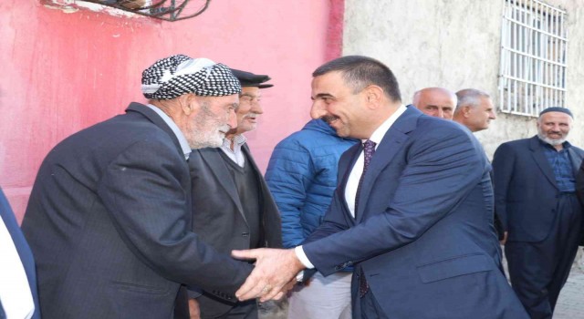 Siirt Valisi Hacıbektaşoğlu, köylerde incelemelerde bulundu