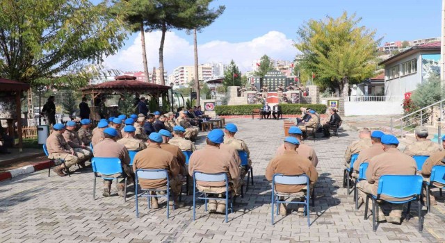 Siirtte helikopter kazasında şehit olan 17 Mehmetçik için mevlit okutuldu