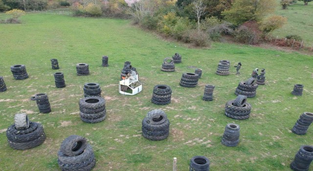 Sinopta üniversite öğrencilerinden paint ball maçı