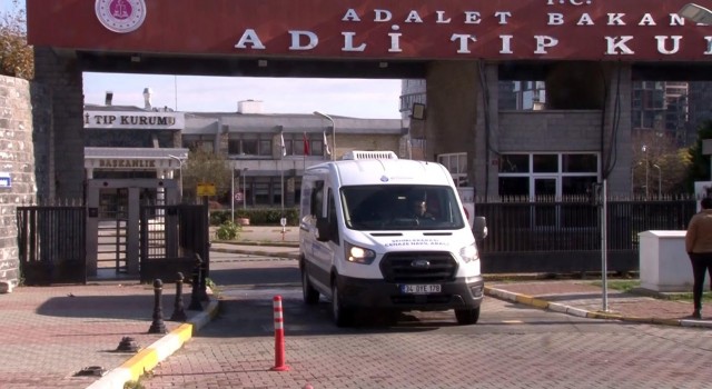 İstanbul Şişli'de öldüren üç kişinin cenazeleri adli tıptan alındı