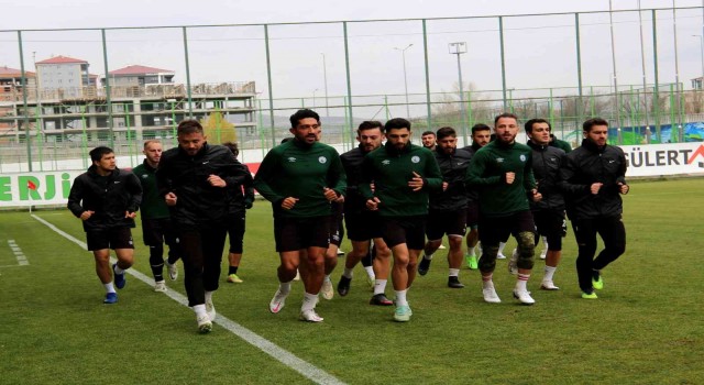 Sivas Belediyesporda 24 Erzincanspor maçı hazırlıkları başladı