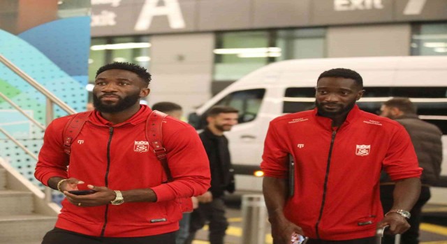 Sivasspor kafilesi İstanbula ulaştı