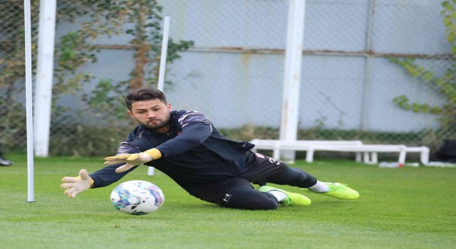 Sivassporun kalecisi Ali Şaşal, Avrupada zirvede