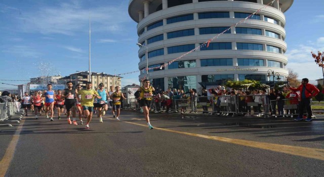 Spor Kentinde Sağlığa Koş diyerek yarıştılar