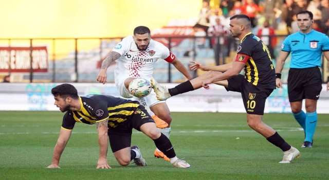 Spor Toto Süper Lig: İstanbulspor: 0 - Hatayspor: 1 (Maç devam ediyor)
