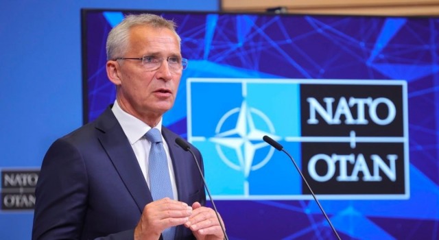 Stoltenberg: Türkiyenin BM ile birlikte Karadeniz Tahıl Girişimini genişletme desteğini memnuniyetle karşılıyorum