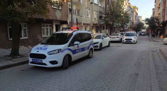 Sultangazide tartıştığı karısını bacağından bıçakladı
