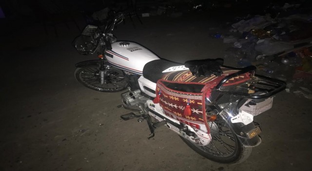 Şüphe üzerine durdurdular, çalıntı motosikleti buldular