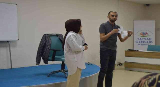 Tatvanda “Etkili Sunum Becerileri ve Diksiyon Eğitimi” başladı