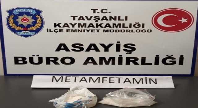 Tavşanlıda üzerinde uyuşturucu bulunduran kişi tutuklandı