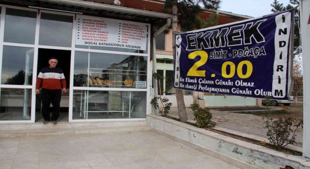 Tehditlere rağmen Türkiyenin en ucuz ekmeğini satıyor