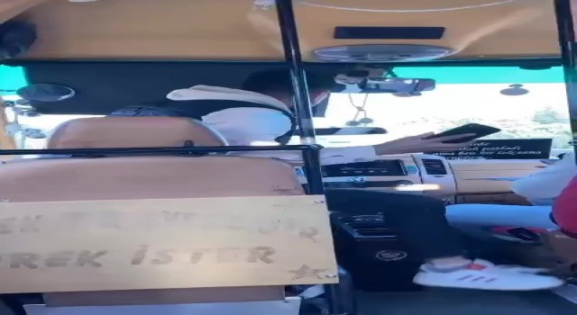 TEM otoyolunda minibüste ‘seyir halindeyken şoför değişikliği kamerada