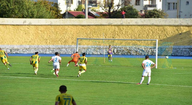 TFF 3. Lig: Osmaniyespor FK: 4 - Siirt İl Özel İdaresi Spor: 0