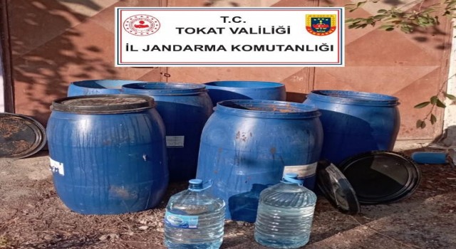 Tokatta bin 338 litre kaçak içki ele geçirildi