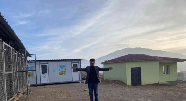 Tufanbeylide sokak hayvanlarına donanımlı barınak