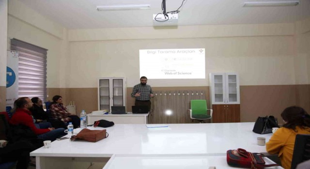 Tuncelide TÜBİTAK Araştırma Projeleri eğitim semineri düzenlendi