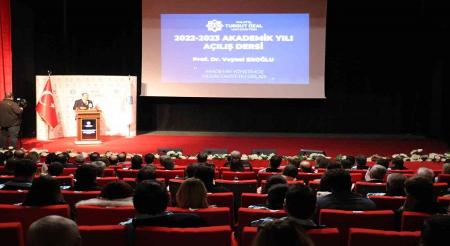 Turgut Özal Üniversitesinin 2022-2023 akademik yılı açılışı