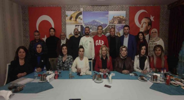 Turizmcilere sosyal medya eğitimi