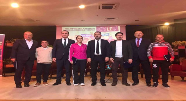 Türk sporunun şampiyonları Pursaklarda bir araya geldi