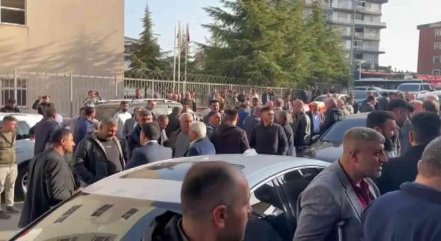 Tuzlada silahlı saldırı sonrası ailelerden barış yemini