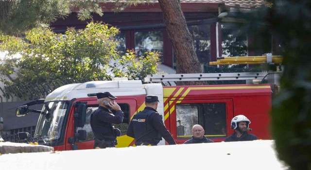 Ukraynanın Madrid Büyükelçiliğine bombalı zarf gönderildi: 1 yaralı