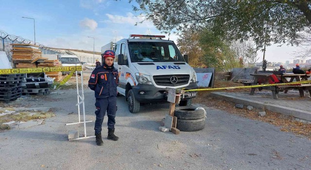 Ülke genelinde yapılacak olan ‘çök-kapan-tutun tatbikatının hazırlıkları sürüyor