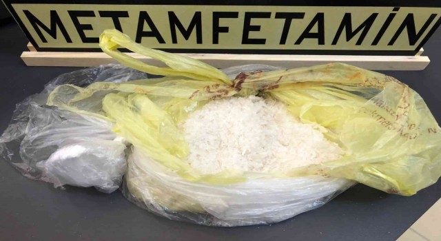 Uşakta 4 uyuşturucu taciri tutuklandı