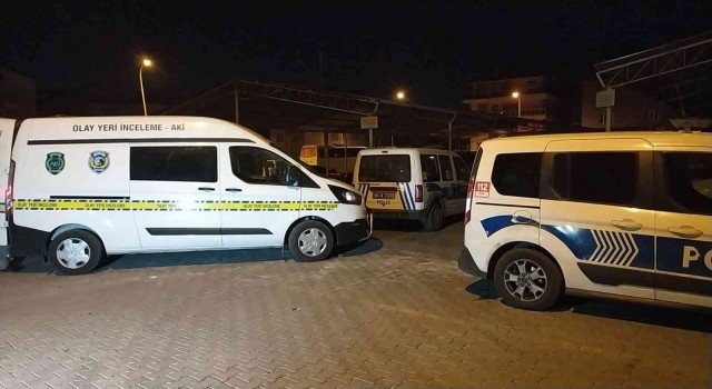 Uşakta çıkan bıçaklı kavgada 1i ağır 2 kişi yaralandı